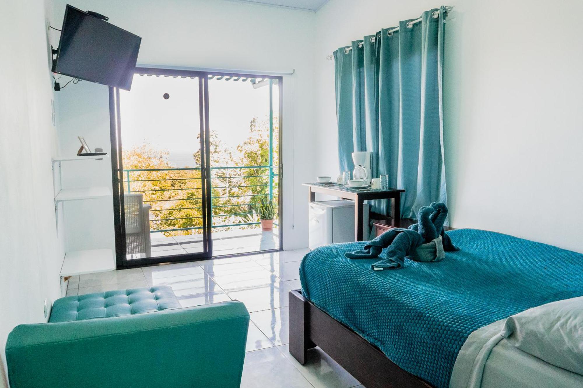 Ocean'S Breeze Apartment And Rooms Puerto Viejo de Talamanca Bagian luar foto